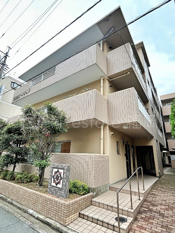 福岡県福岡市早良区室見１丁目