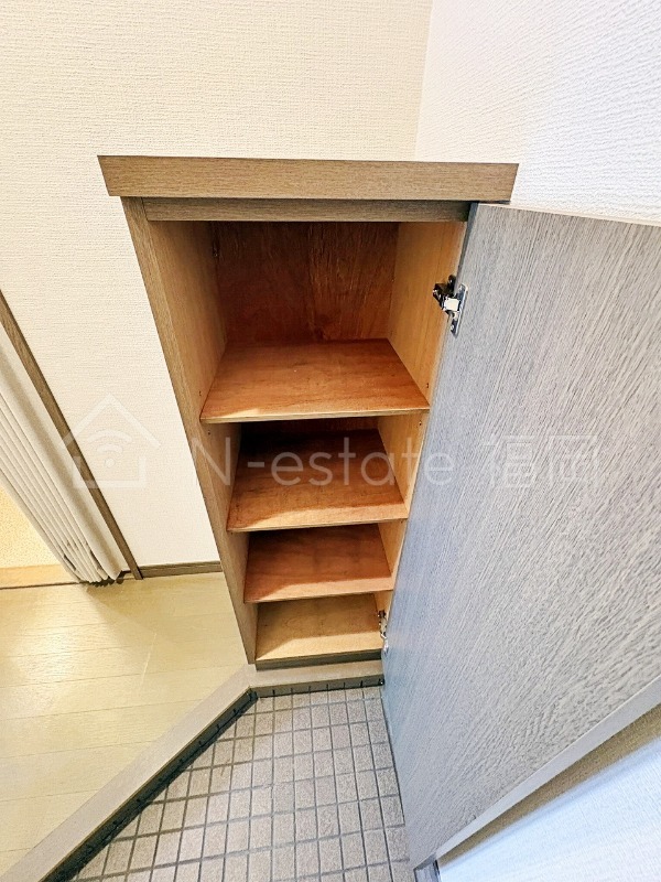 収納