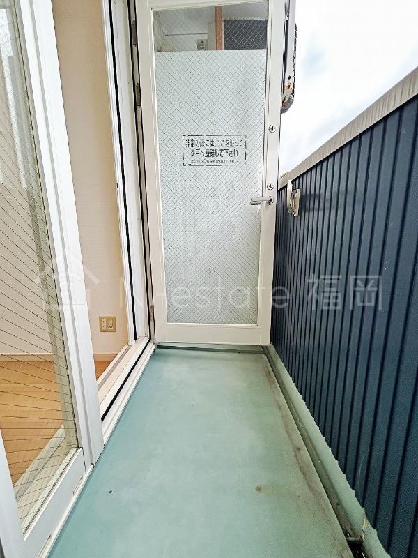 バルコニー